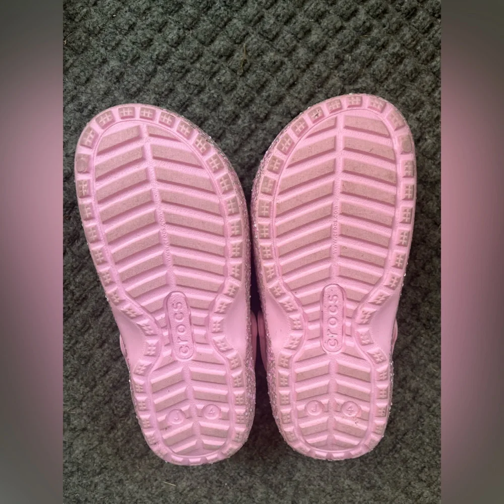 Crocs Fur Lined Girls J6 Slip On Comfort Warm Fuzzy Cozy Pink Cottagecore - Picture 6 of 13